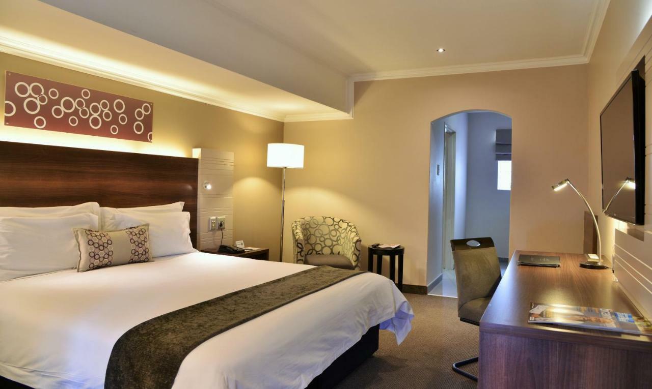 Birchwood Hotel And Or Tambo Conference Centre Boksburg Eksteriør bilde